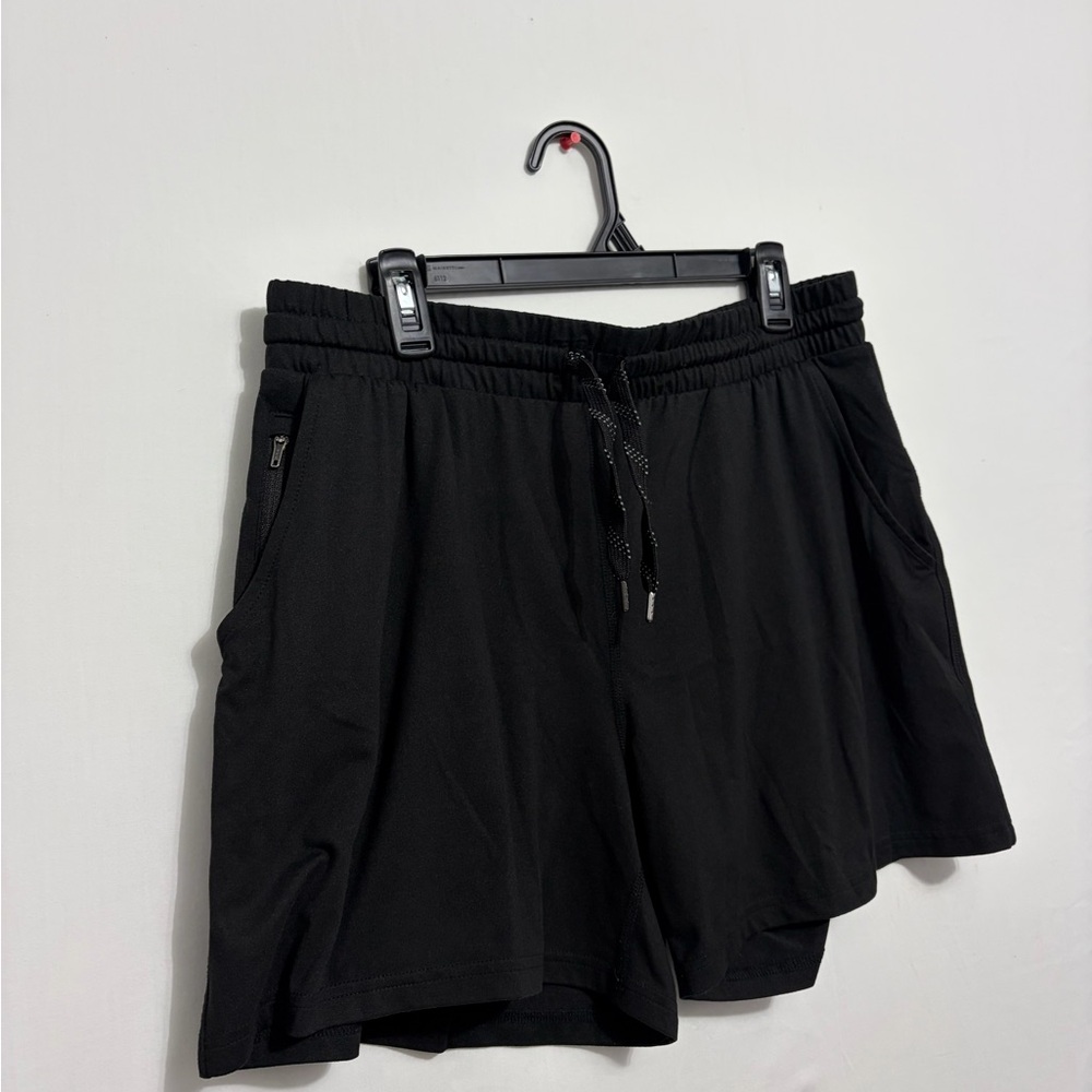Pacific Trail Black Athletic Shorts Women’s size L Zipper Pocket(A302)✨